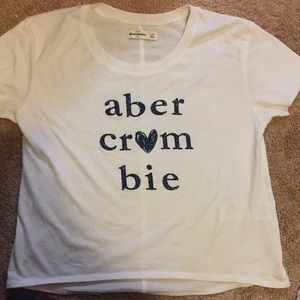ABERCROMBIE| white logo crop top